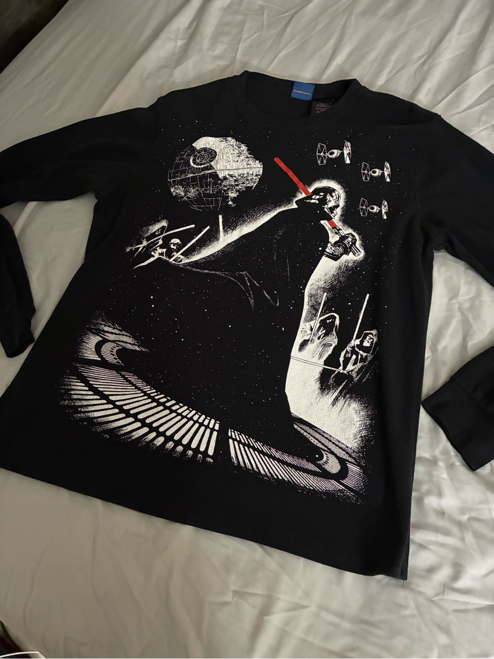 Star Wars Darth Vader Long Sleeve Sweatshirt, Size XL (Pics For Measurements)